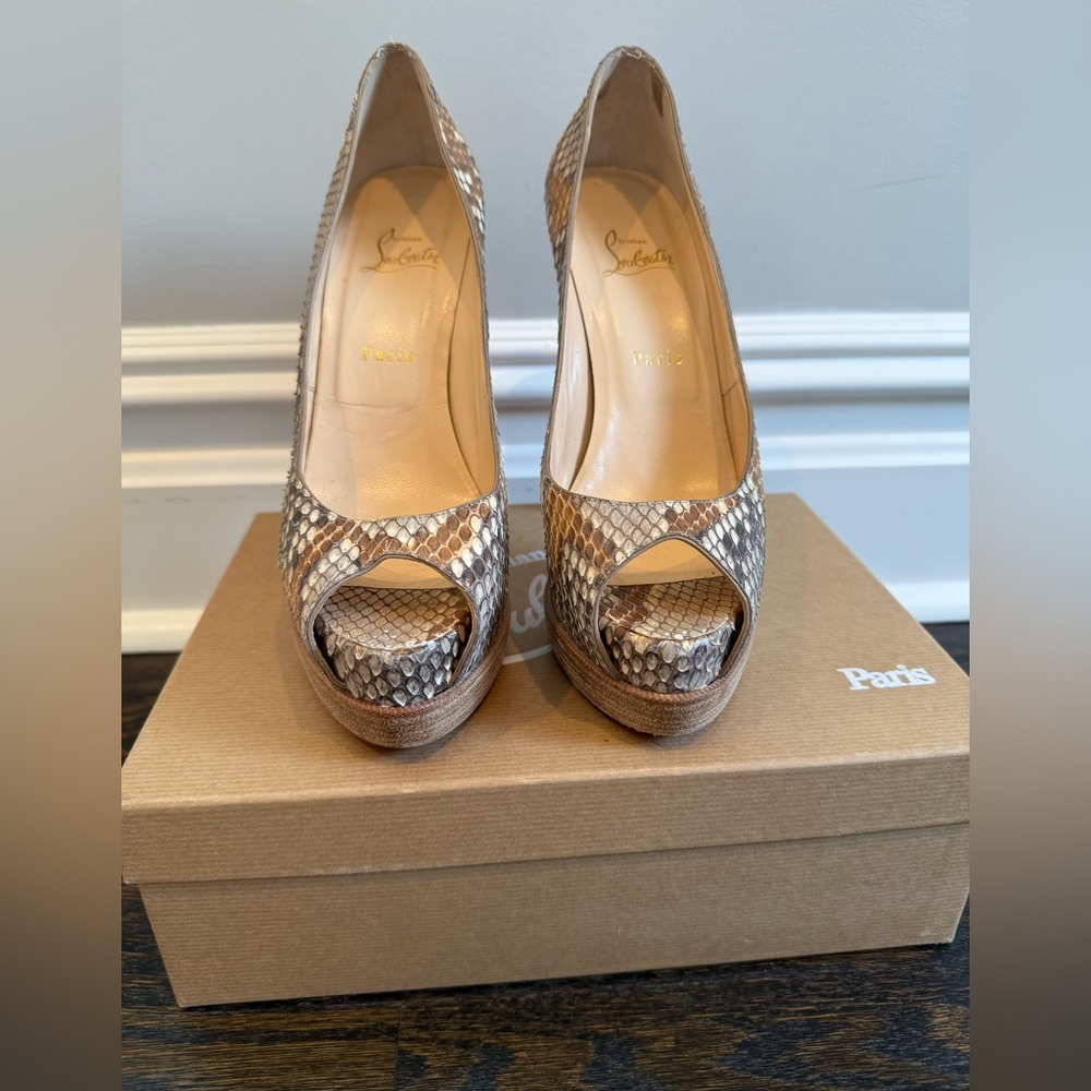 Christian Louboutin Python Lady Peeps - Picture 2 of 8